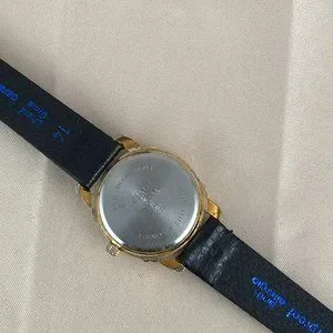 Vintage LA Express moonphase watch with Sculptured Case with Mineral Crystals Vintage LA Express Moonphase Ladies Watch - Etsy main image 4